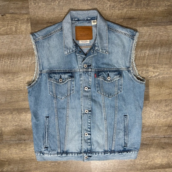 Levi's Other - Levi's Premium Denim Trucker Vest Men's M Blue Washed Big E